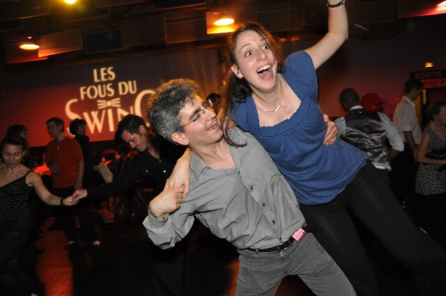min 2008 11 08 fous swing 384
